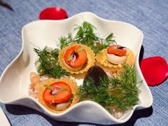 -弦月窗LUNETTE BY AMANDA(复兴路店)