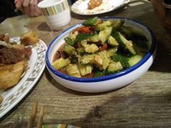 拍黄瓜-巴依兄弟西域美食(机场店)