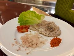 -东西风牛排馆周末烧烤自助(首都机场希尔顿店)