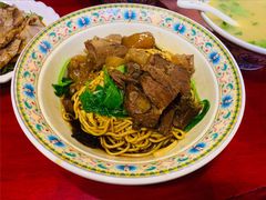 半筋半肉面-金杨拉面王小吃面馆·牛三宝面·红烧牛肉粉