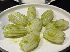 -鲜入唯煮·港式海鲜牛肉火锅(金宝街店)