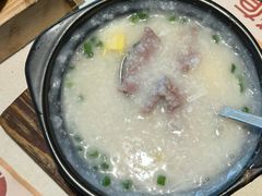 窝蛋牛肉粥-粤点越有·茶点·粤菜(樵岭国际店)