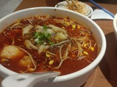 -渝是乎酸菜鱼(龙旗购物中心店)