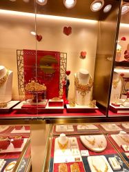 -粤豪珠宝(贝丽北路店)