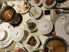 -雍和会海鲜姿造自助(湖东路店)