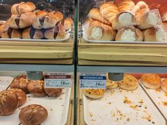 -新侨三宝乐面包店(崇文门店)