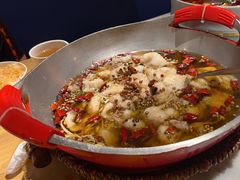 -渝信川菜 · 川味家常菜(财富购物中心店)
