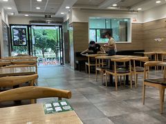 大堂-魏家凉皮(博水商务大厦店)