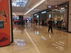 -上海世纪汇广场