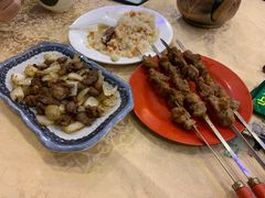 -维吾尔餐厅(宜山路店)