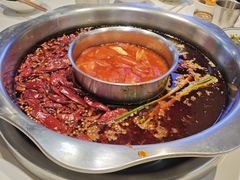 -卤校长老火锅(杨家坪直营店)