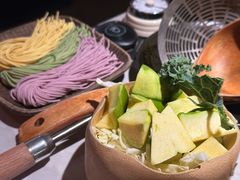 -芸山季·云南野生菌火锅(人民广场来福士店)