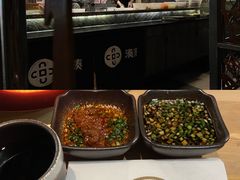 -湊湊火锅·茶憩(杭州湖滨银泰in77店)