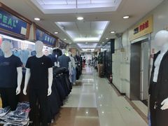 -龙翔服饰城(龙翔大厦店)