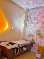 -美肤盾祛痘·问题肌头疗管理中心