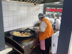 -黄阿姨锅贴大王(万航渡路店)