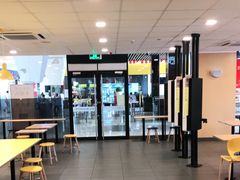-麦当劳(石坝服务区店)