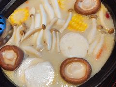 -捞神煲汤火锅(湖滨商业街店)