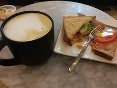 -星巴克臻选(广州沙面店)