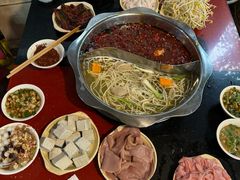 -储奇门鳝鱼火锅(总店)