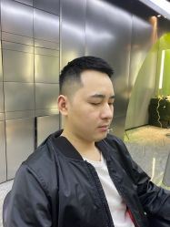 -不迫先生专业男士剪发