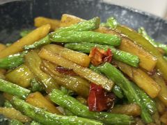 -天天向上素食餐厅(五台山店)