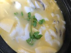 -九锅一堂酸菜鱼(新南凯德直营店)