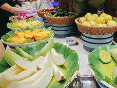 -锤头鲨毛肚海鲜烤肉自助餐厅(国购广场店)
