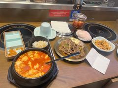 -猪啊牛呀羊啊铜盘烤肉(正大广场店)