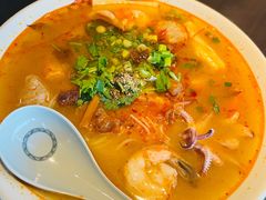 -大头虾越式风味餐厅(光明广场店)