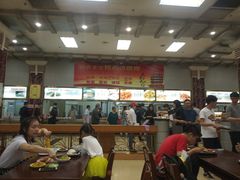 大堂-华中科技大学百景园(三楼酒店)