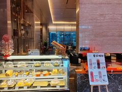 -大连星海皇冠假日酒店