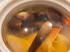 -绿岛国际酒店·海鲜酒楼(八七路店)