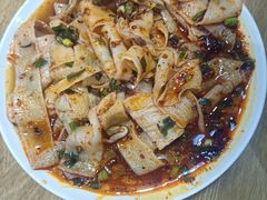 -三好食堂(煎饺·馄饨·肉饼米线·盛世广场店)