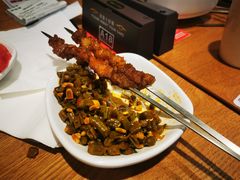 -南城香·饭香串香馄饨香(青年路店)