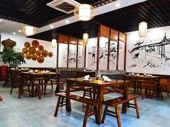 大堂-黄桷树曹家私房菜(江与城店)