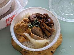 四点饭（中段）-猪脚洪隆江猪脚饭