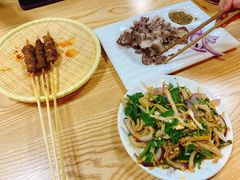 -牛记烩面(七星西路店)