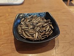 -华府九号海鲜烧烤大排档(龙域店)