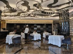 -马克西姆俄罗斯餐厅(通亚街店)