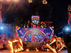 -丽江千古情