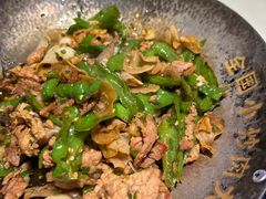 -费大厨辣椒炒肉(高铁吾悦广场店)