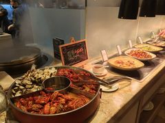 -大中华希尔顿酒店-念自助餐·嗨啤·小龙虾
