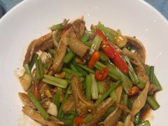 -哈啾嗨·新概念蒙餐(红星新城店)