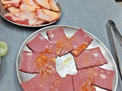 -口岸齐齐哈尔烤肉(风尚米兰总店)