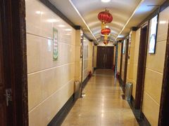 -王府酒店(兴华南街铁西百货店)