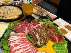 -木槿花韩式炭烤·熟成肉工坊(孙文东路店)