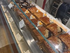 -西树泡芙(湖滨银泰in77B区店)