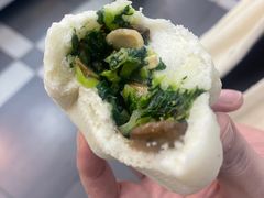 -白玉兰食品(中山公园龙之梦店)