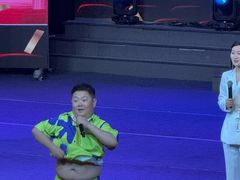 -南风大剧院莎梦二人转剧场